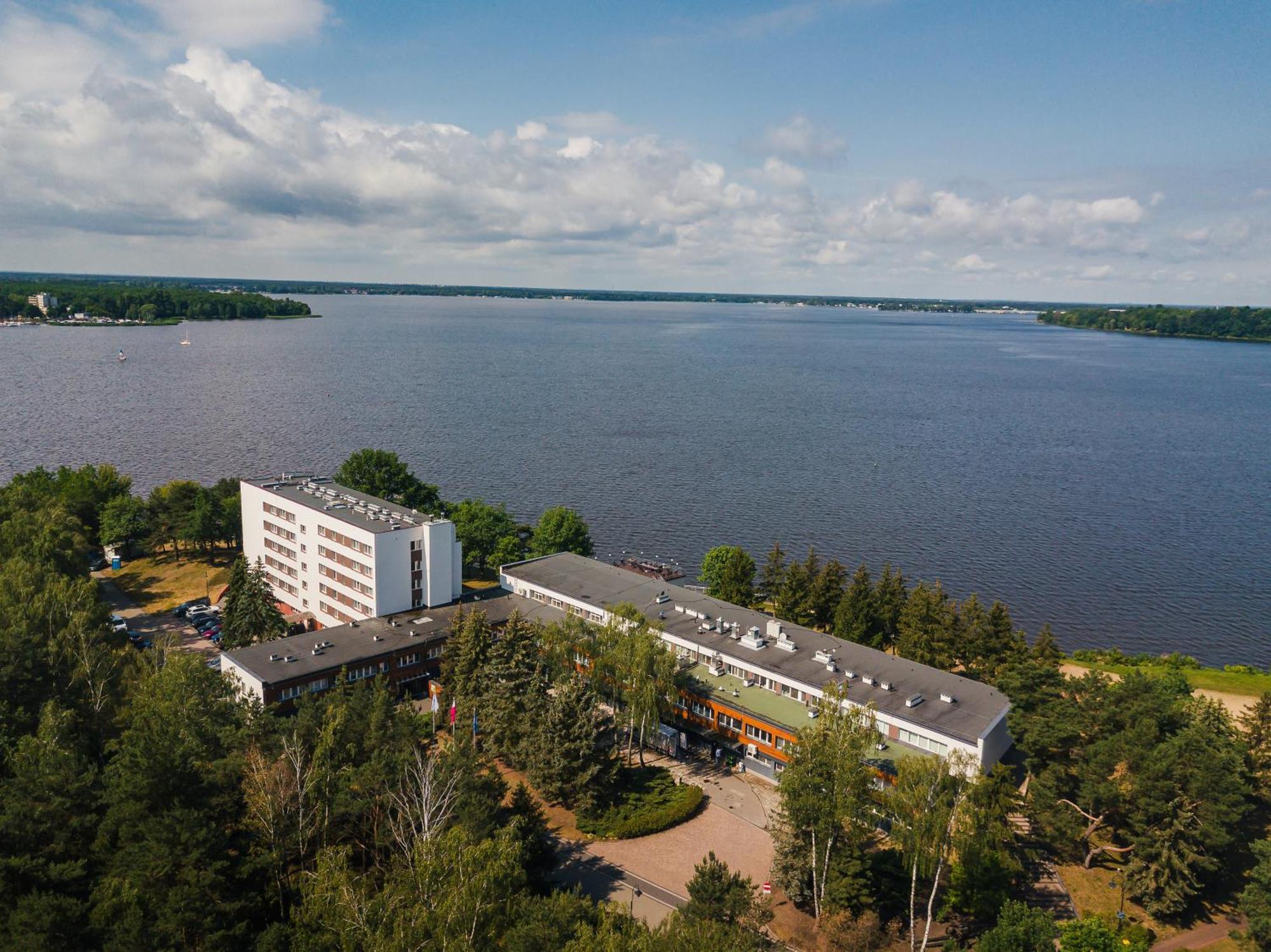 Rewita Rynia Hotel Bialobrzegi  Bagian luar foto
