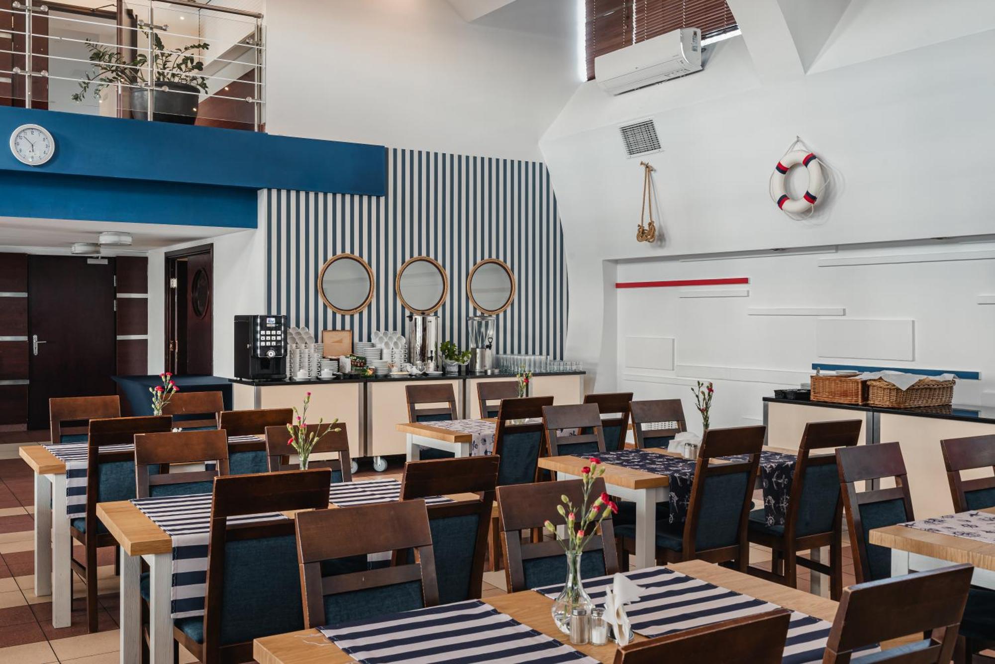 Rewita Rynia Hotel Bialobrzegi  Bagian luar foto